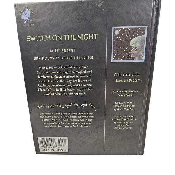 VINTAGE 1993 RELEASE OF THE 1955 SWITCH ON THE NIGHT BY RAY BRADBURY STORY BOOK - Picture 3 of 7